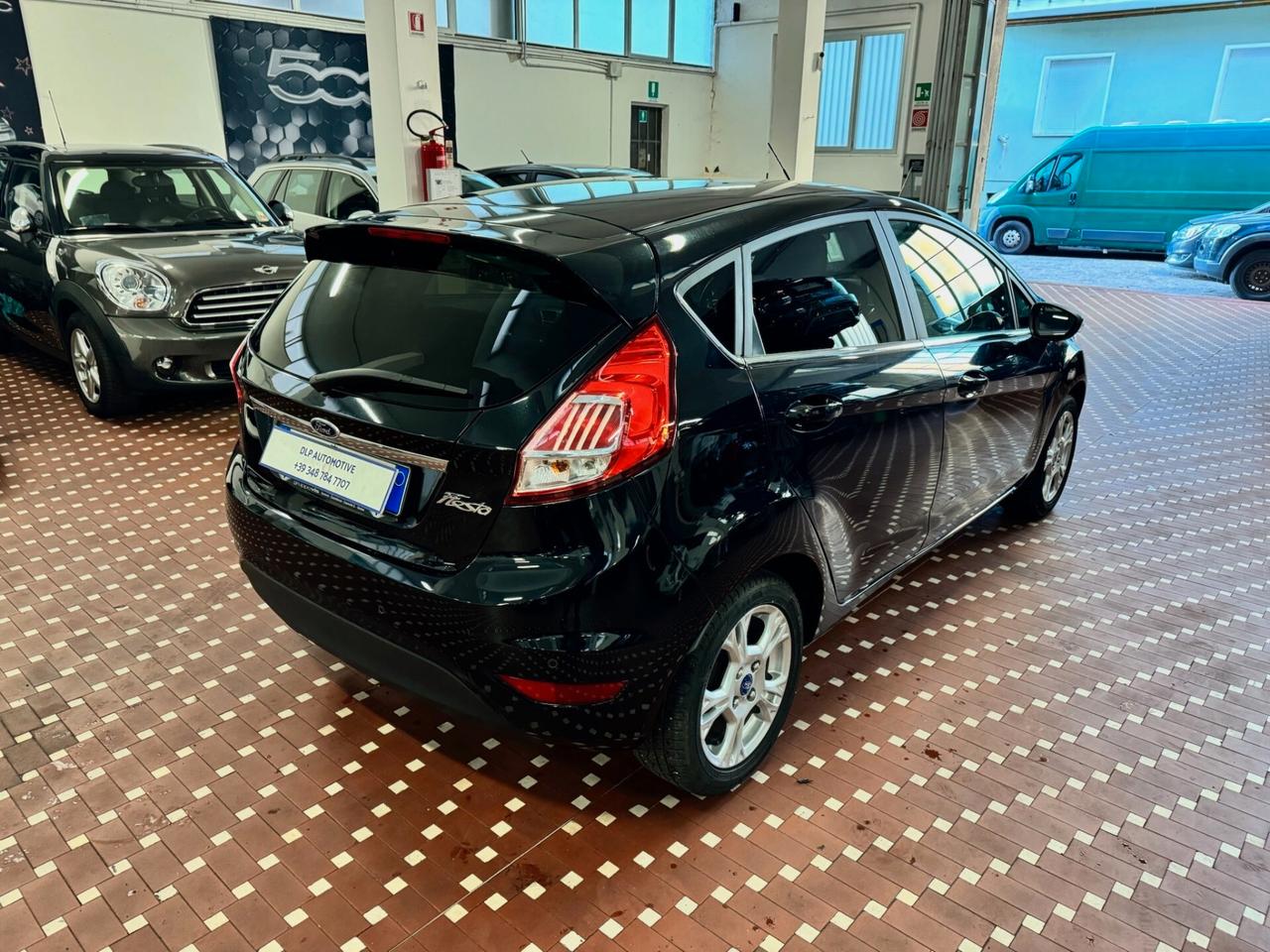 Ford Fiesta 1.2 60CV 5 porte Black & White Edition - UNICO PROPRIETARIO