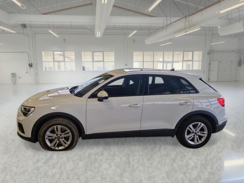 AUDI Q3 40 TDI quattro S tronic Business