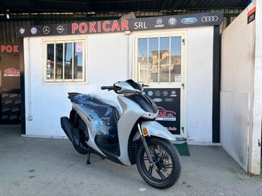 HONDA SH 350 SPORT MY 26 DA IMMATRICOLARE CON ANTIFURTO