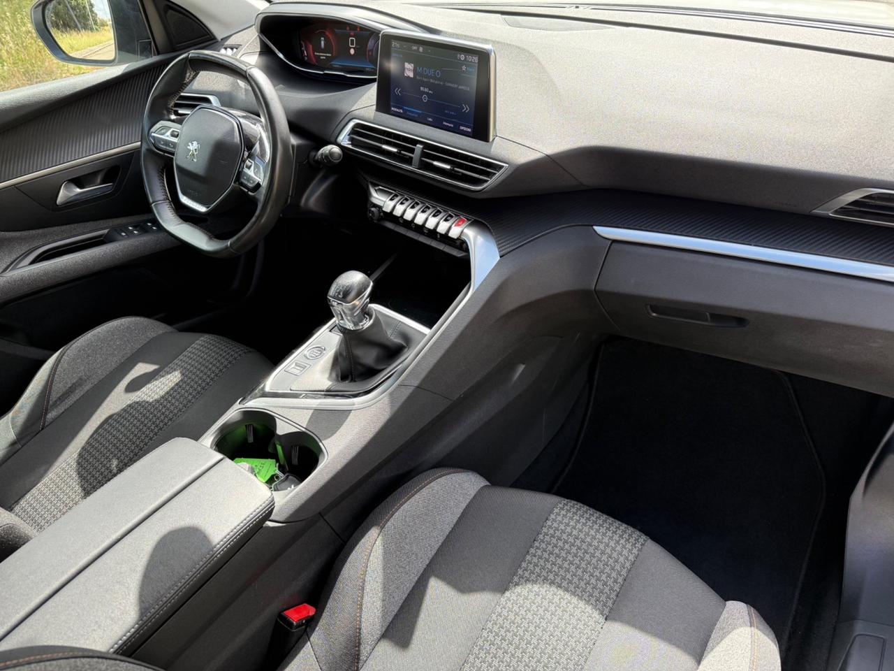 Peugeot 3008 BlueHDi 130 S&S Active Pack
