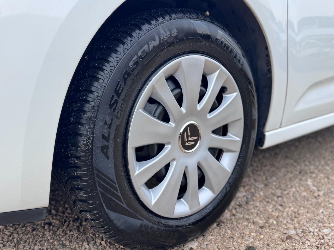 Citroen C3 1.1 Benzina 60cv Neopatentati 2012