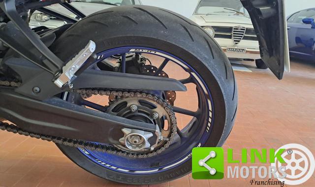 YAMAHA MT-07 .