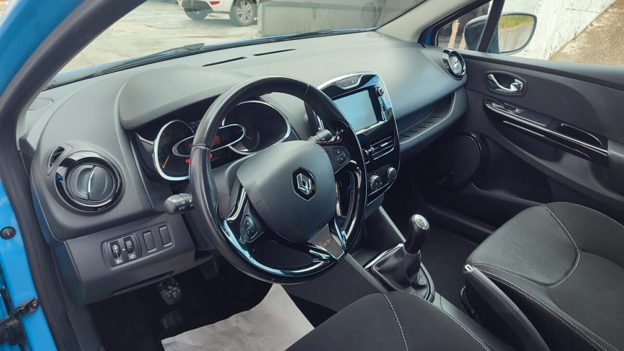 Renault Clio 1.2 75CV 5 porte Wave