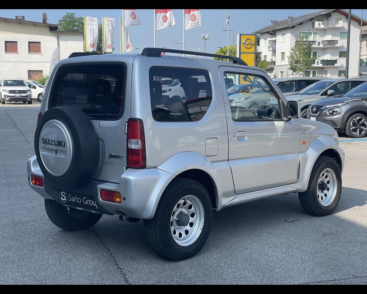 SUZUKI Jimny 3ª serie - Jimny 1.3i 16V cat 4WD JLX