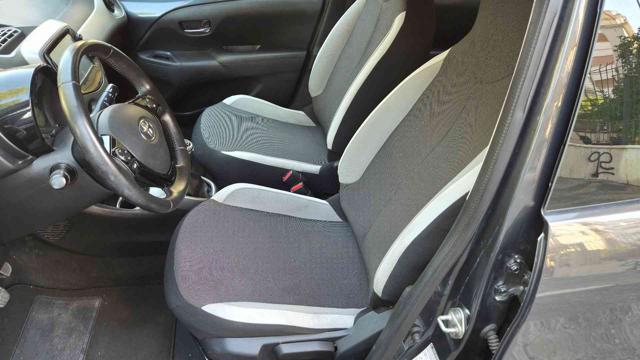 TOYOTA Aygo 1.0 VVT-i 69 CV 5 porte x-business
