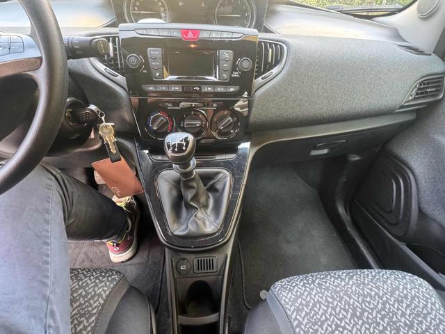 LANCIA Ypsilon 1.2 69 CV 5 porte GPL Ecochic Elefantino Blu