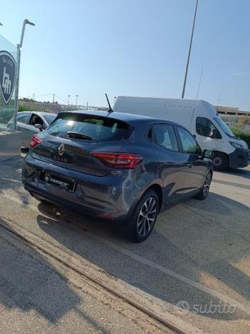 RENAULT Clio TCe 90 CV 5 porte Business i,e