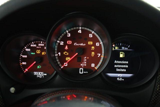 PORSCHE Macan Macan 3.6 Turbo Performance