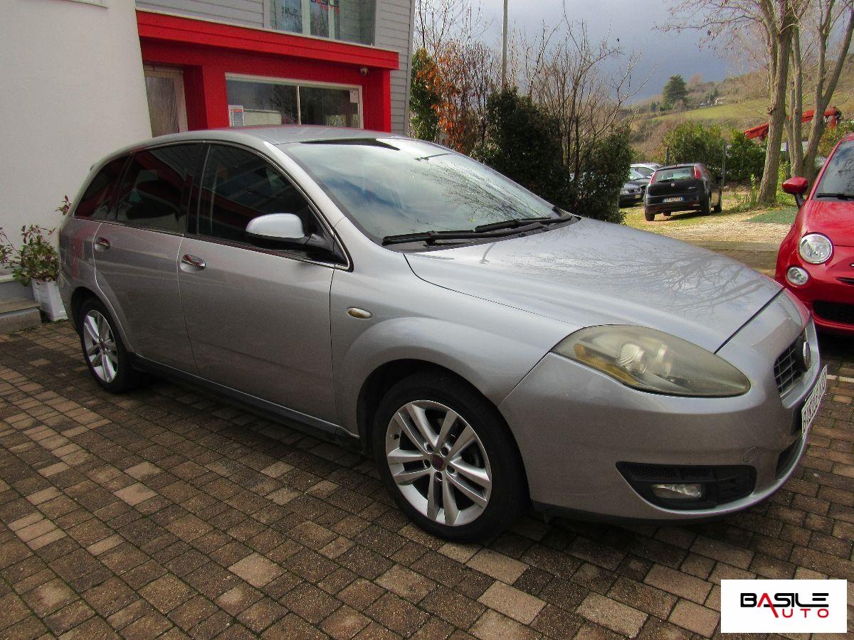 FIAT - Croma - 1.9 Multijet Emotion