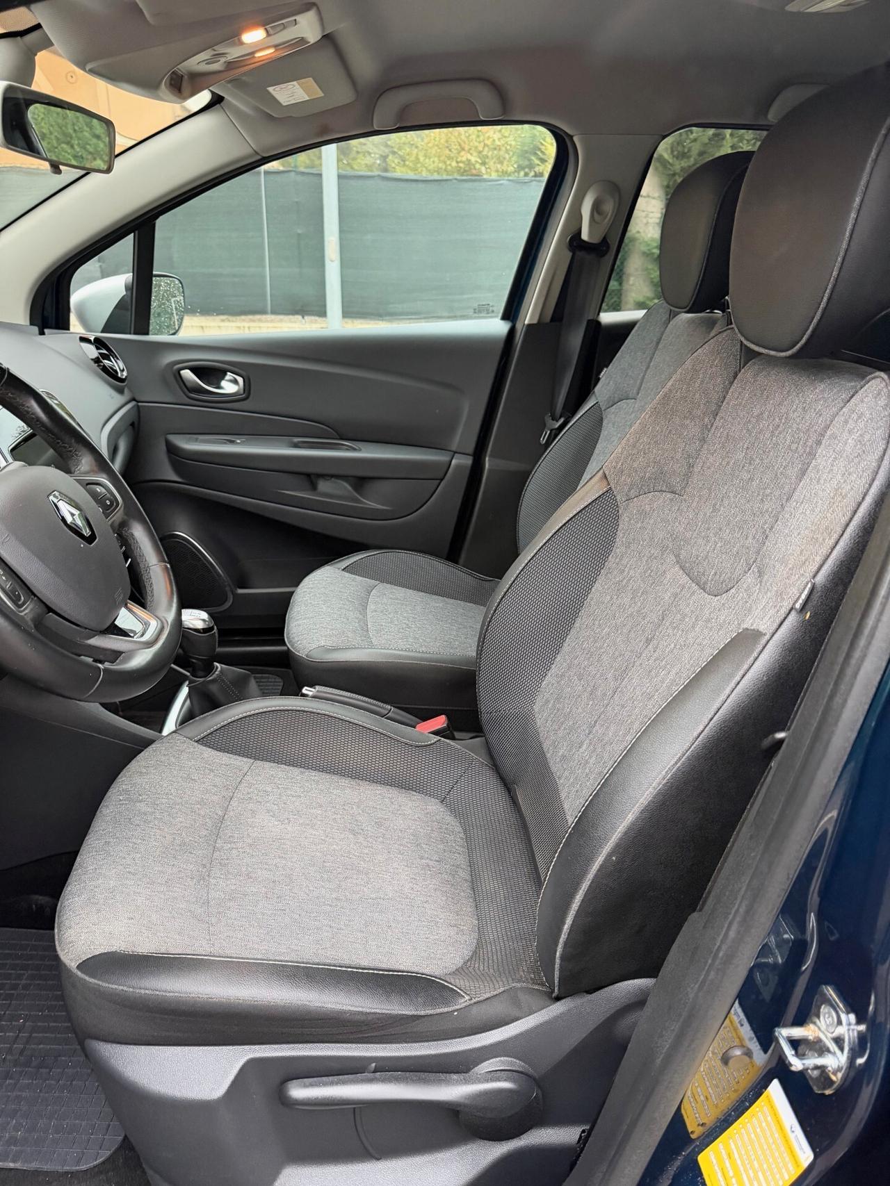 Renault Captur 1.5 dci - NEOP. - NAV. - 12 MESI DI GARANZIA -