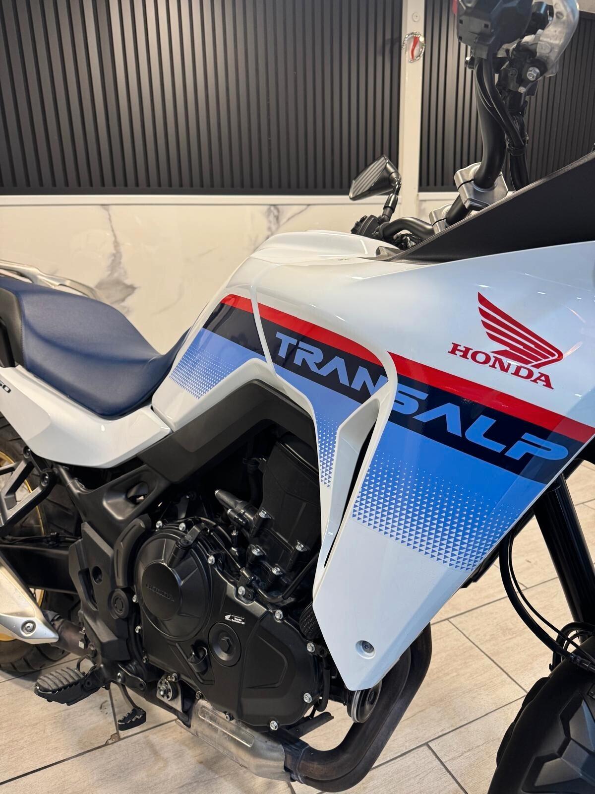 Honda Transalp 750 XL SPORT