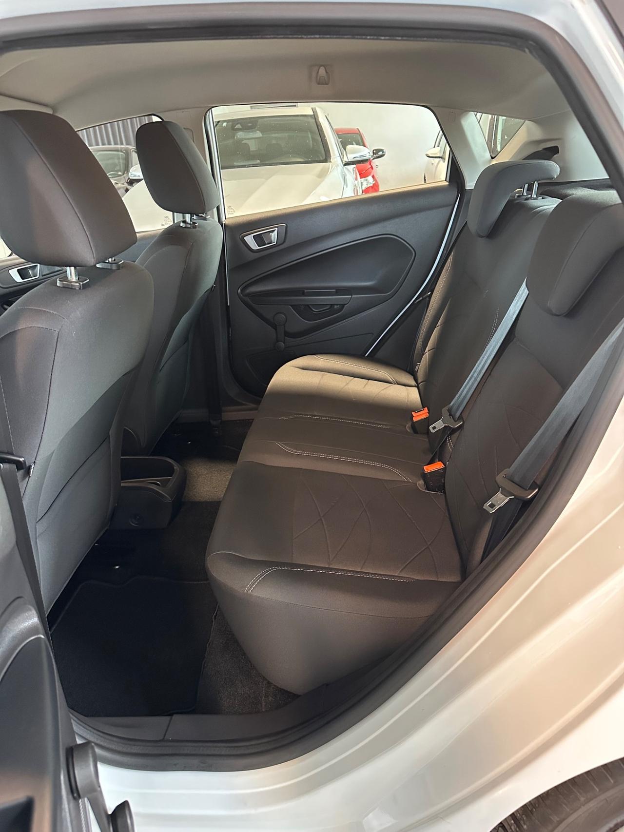 Ford Fiesta 1.2 60CV 5 porte Titanium