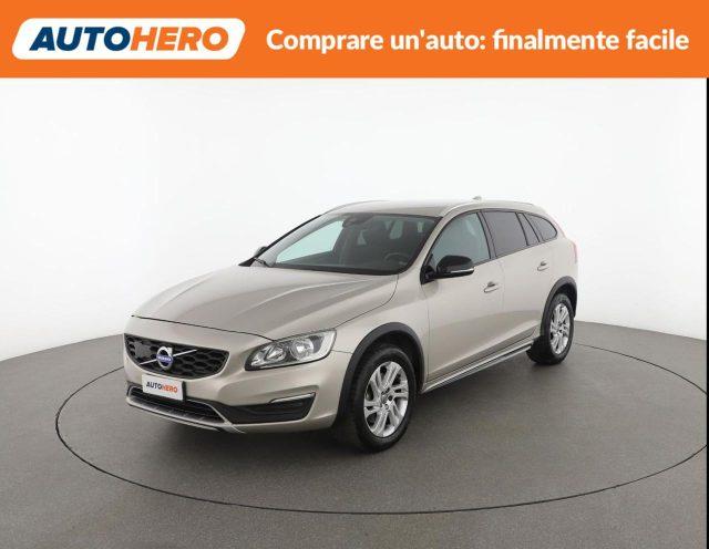 VOLVO V60 Cross Country D3 Geartronic Momentum