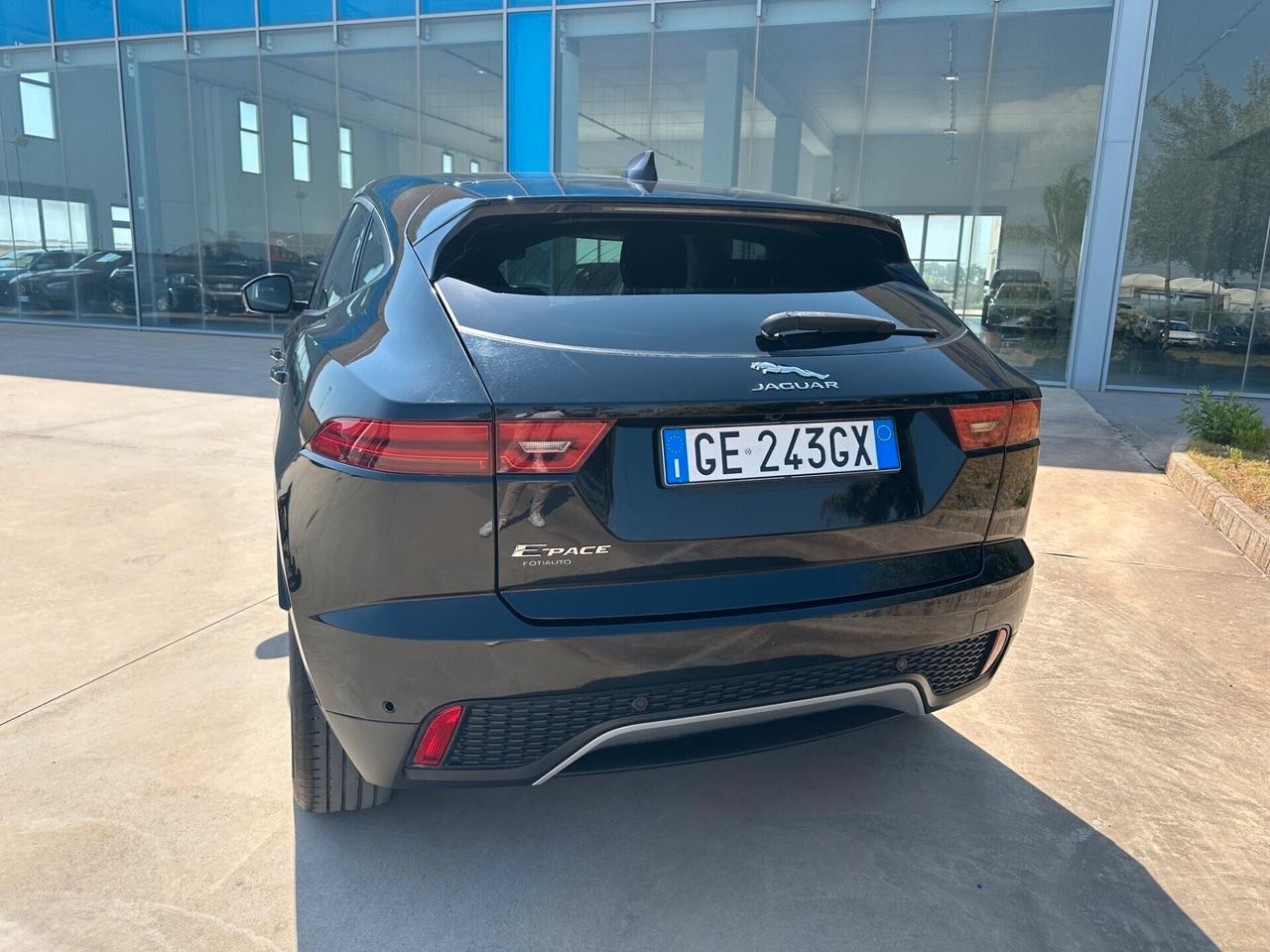 Jaguar E-Pace 2.0d i4 S awd offerta T-Stock prezzo imperdibile