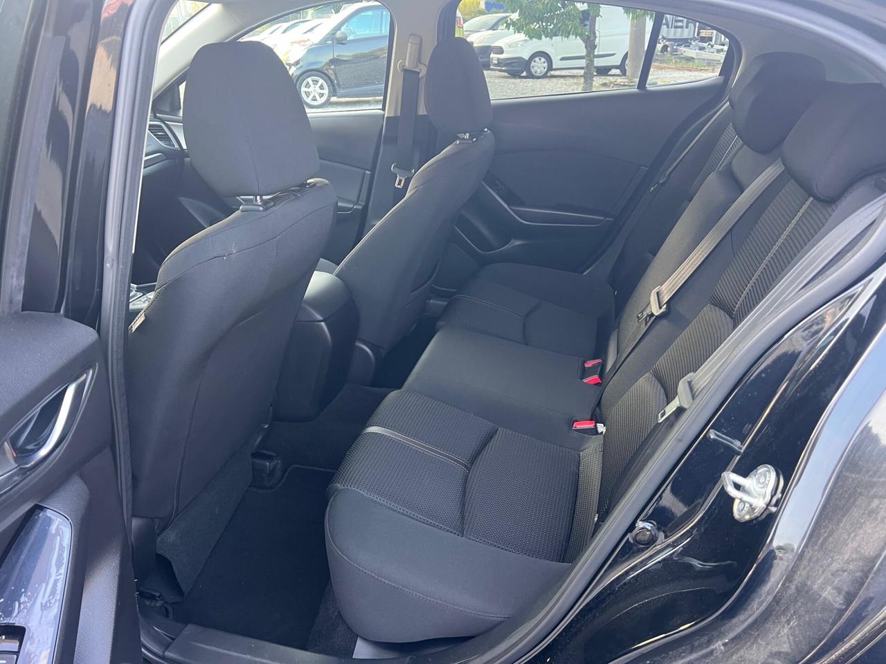 Mazda 3 Mazda3 1.5 Skyactiv-D Evolve Plus