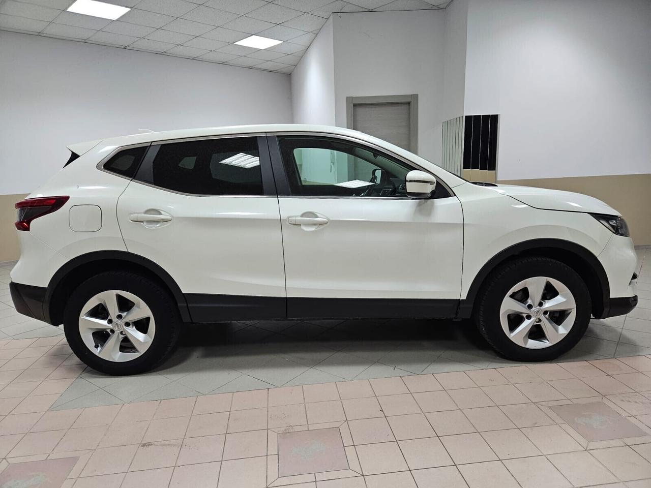 Nissan Qashqai 1.5 dCi Visia