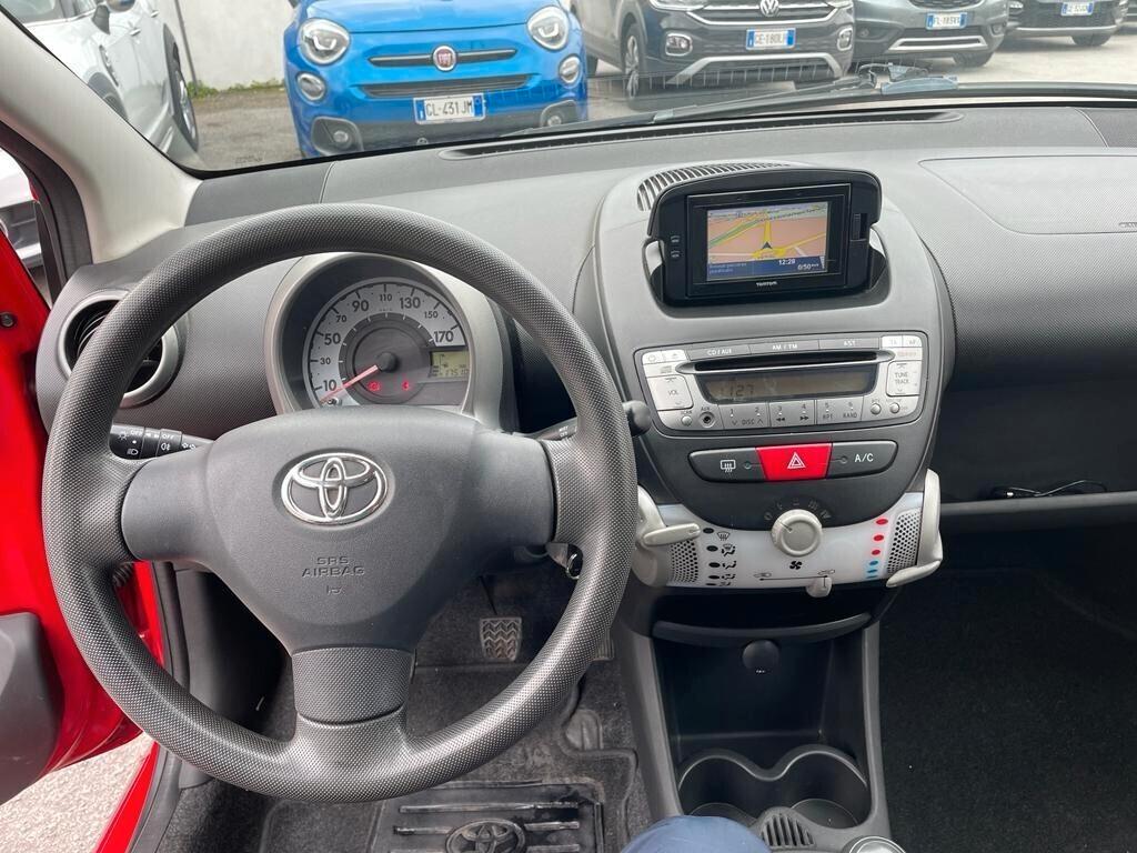 Toyota Aygo 1.0 12V VVT-i 5 porte Lounge Connect