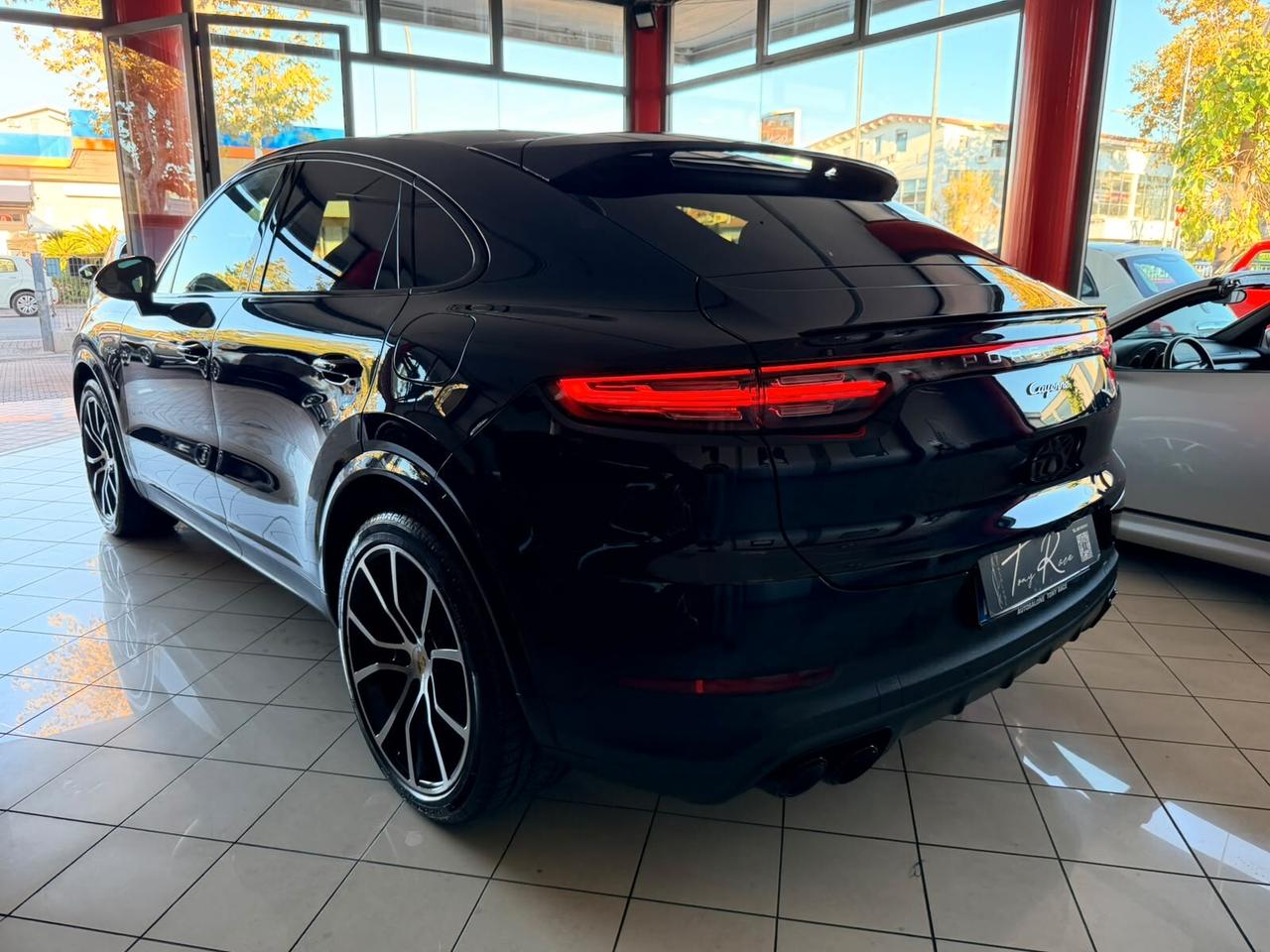 Porsche Cayenne Coupé 3.0 V6 E-Hybrid PLATINUM IVA ESPOSTA
