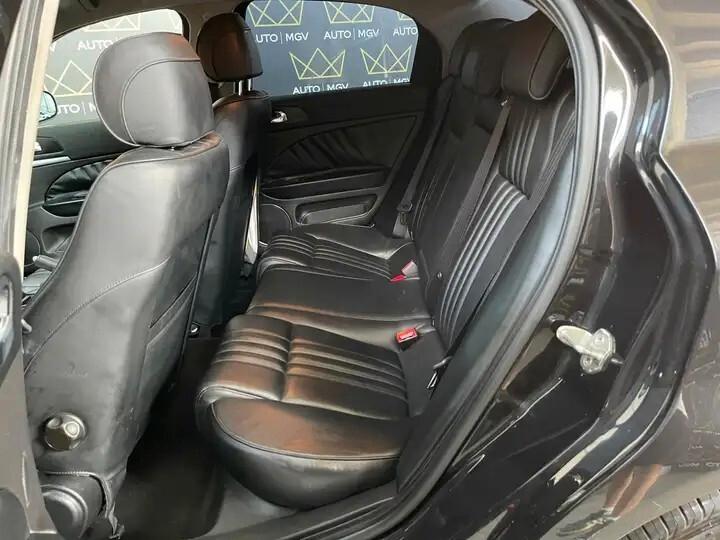 Alfa Romeo 159 1.9 JTDm 16V Exclusive