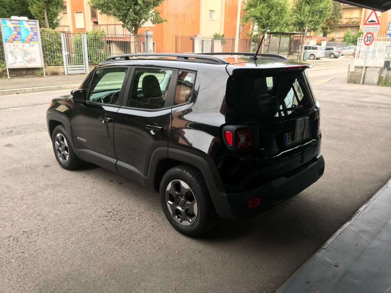 Jeep Renegade 1.6 Mjt 120 CV Longitude