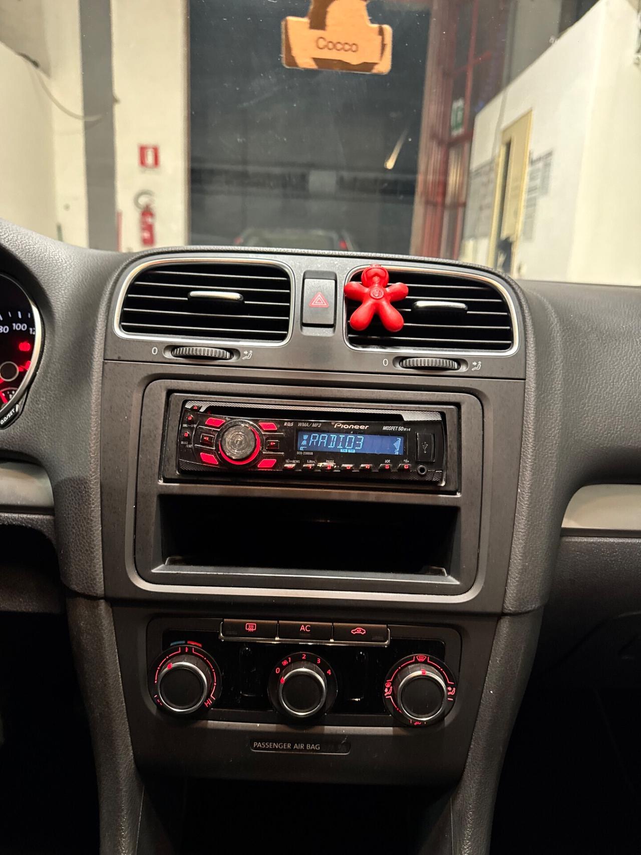 Volkswagen Golf 1.4 5p. United