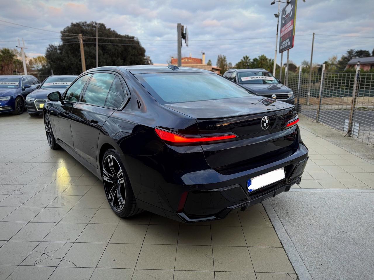 Bmw 740 740d xDrive Msport Unico Proprietario Extra Full Garanzia 12 Mesi