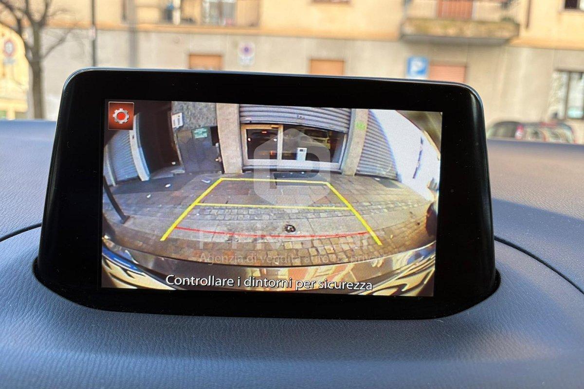 MAZDA Mazda3 1.5 Skyactiv-D Exceed