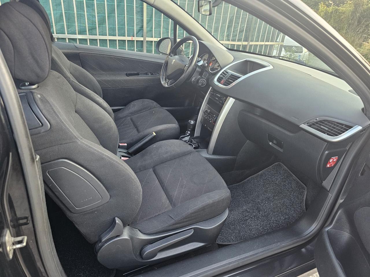 Peugeot 207 1.4 88CV 3p. XS