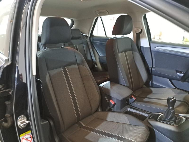 VOLKSWAGEN T-ROC 2.0 TDI 115cv SCR Business