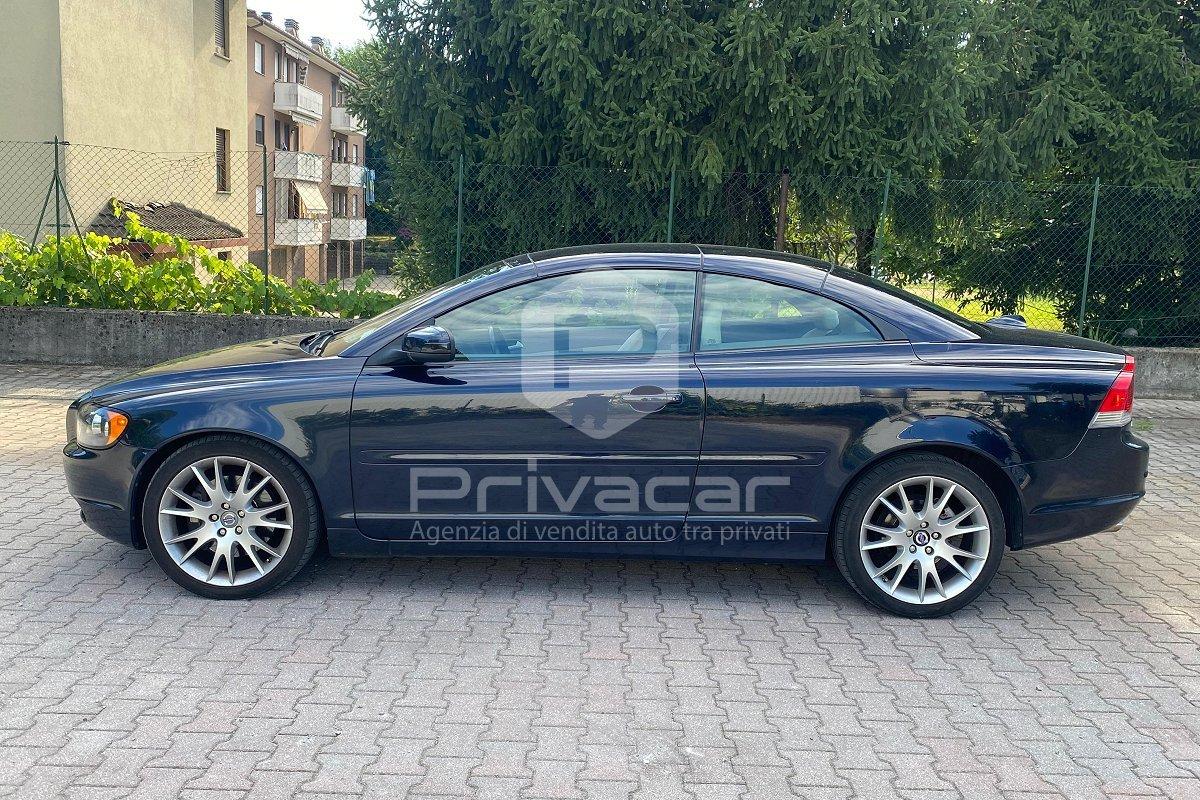 VOLVO C70 2.4 D5 20V Summum