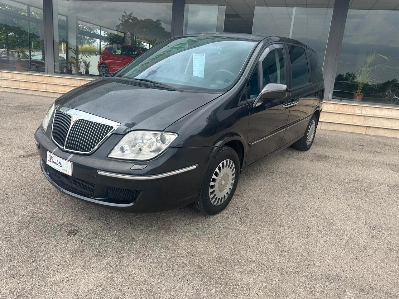 Lancia Phedra 2.2 JTD Emblema AUTOM. NEOPATENTATI 7P