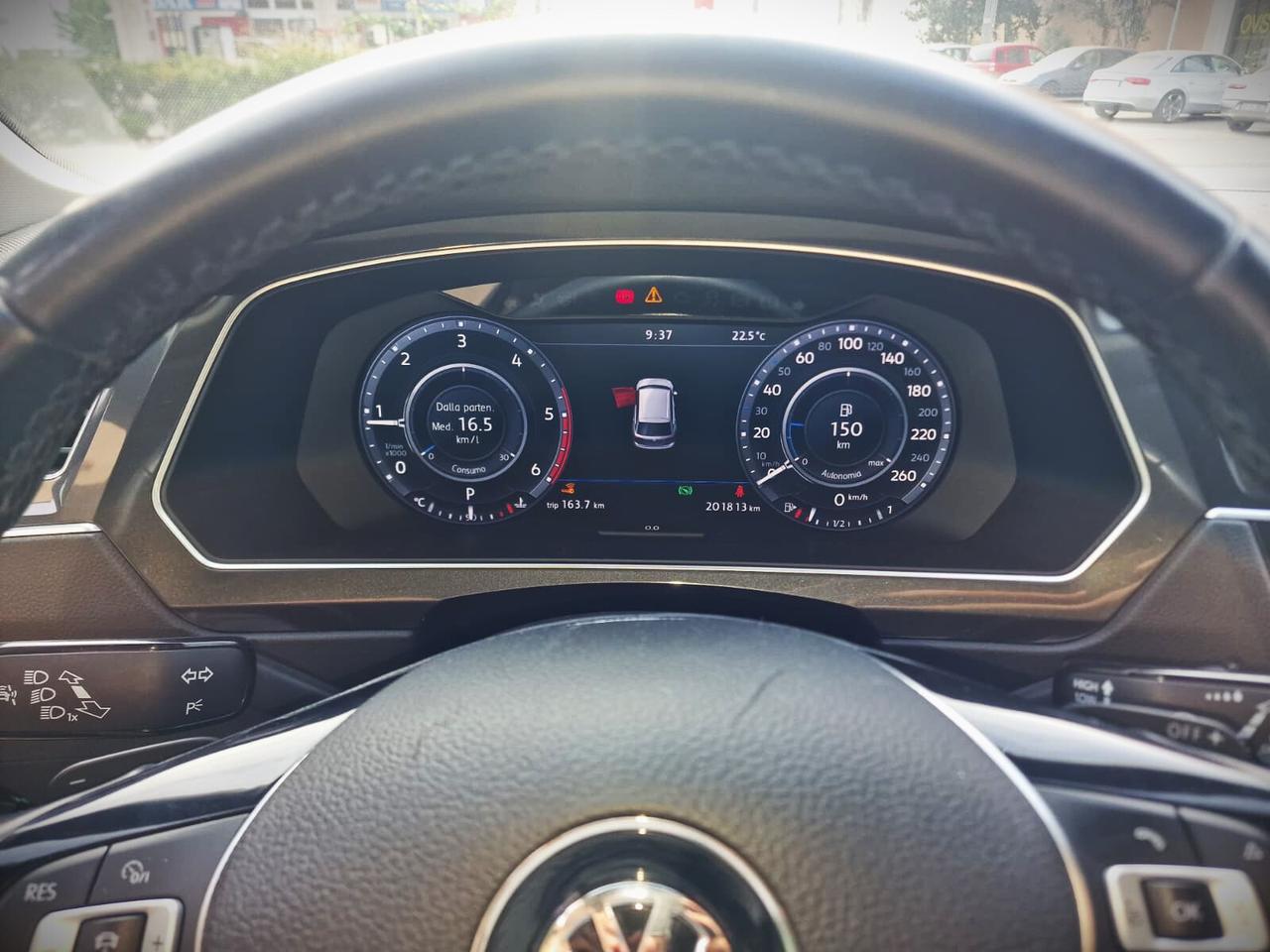 VW TIGUAN 2.0 TDI R-Line DSG - 12/2016