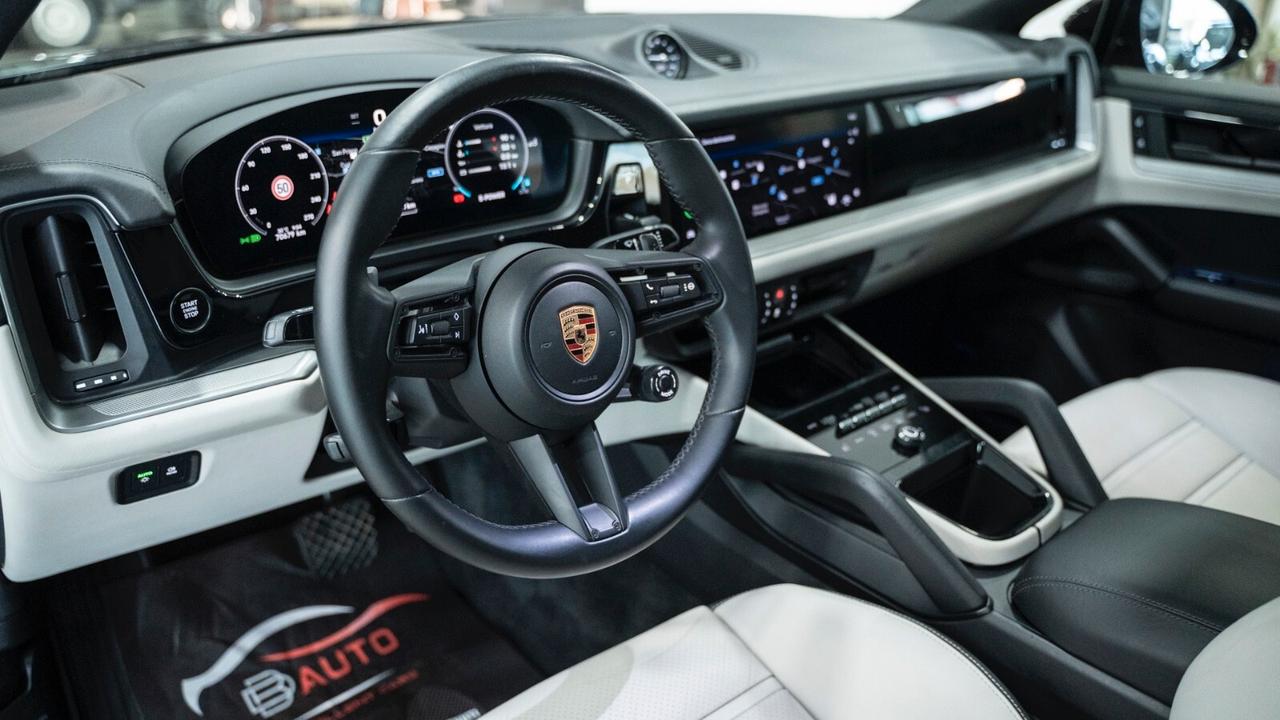 Porsche Cayenne COUPE 3.0 E-HYBRID TIPTRONIC 21" TETTO PANORAMICO PACK CHRONO BOSE SEDILI SCARICHI S