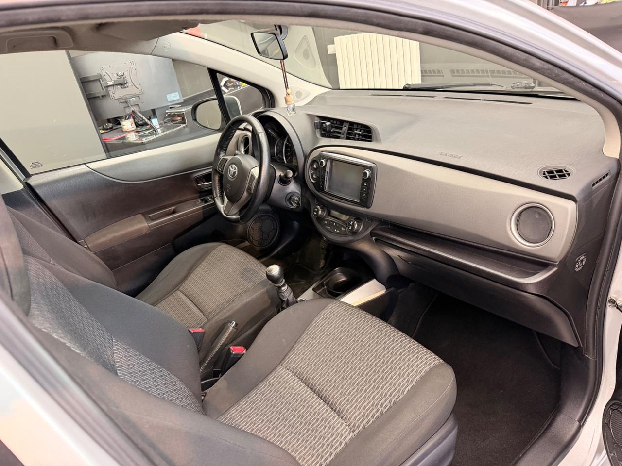 Toyota Yaris 1.4 D-4D 5 porte Lounge