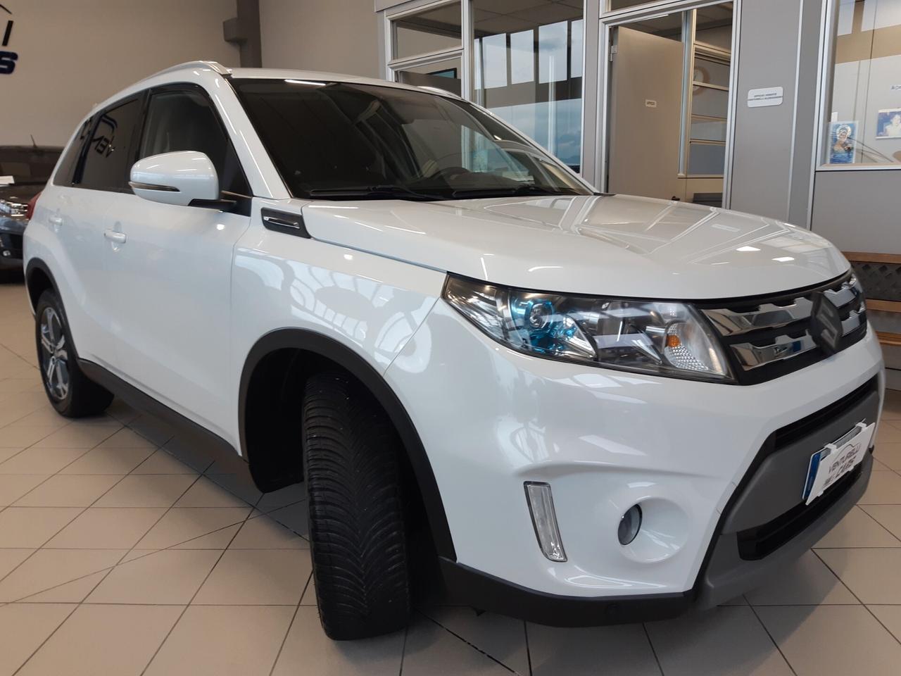 Suzuki Vitara 1.6 DDiS 4WD AllGrip V-Top SOLO 104000KM