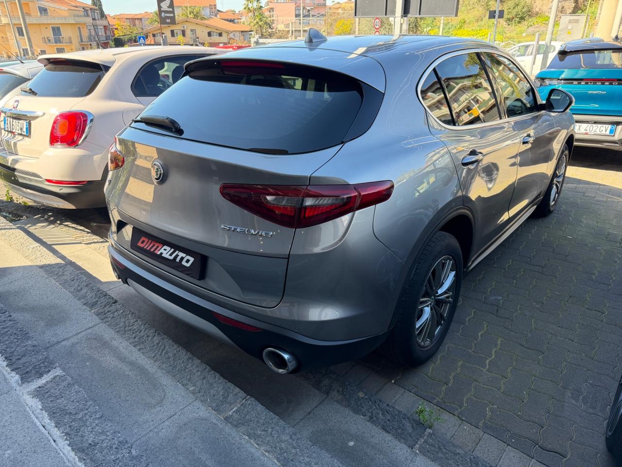 Alfa Romeo Stelvio 2.2 Turbodiesel 210 CV AT8 Q4 Business