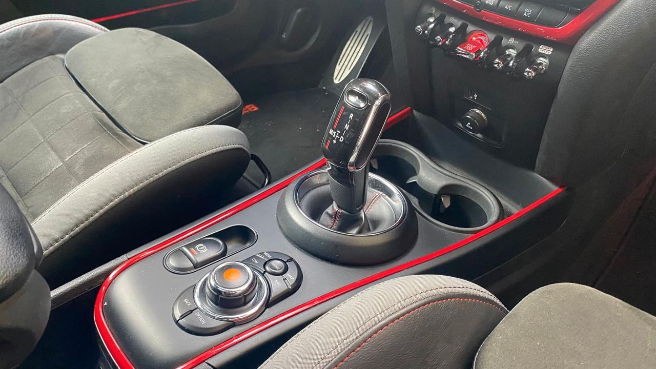 Mini Countryman John Cooper Works 2.0 ALL4 306 hp ***
