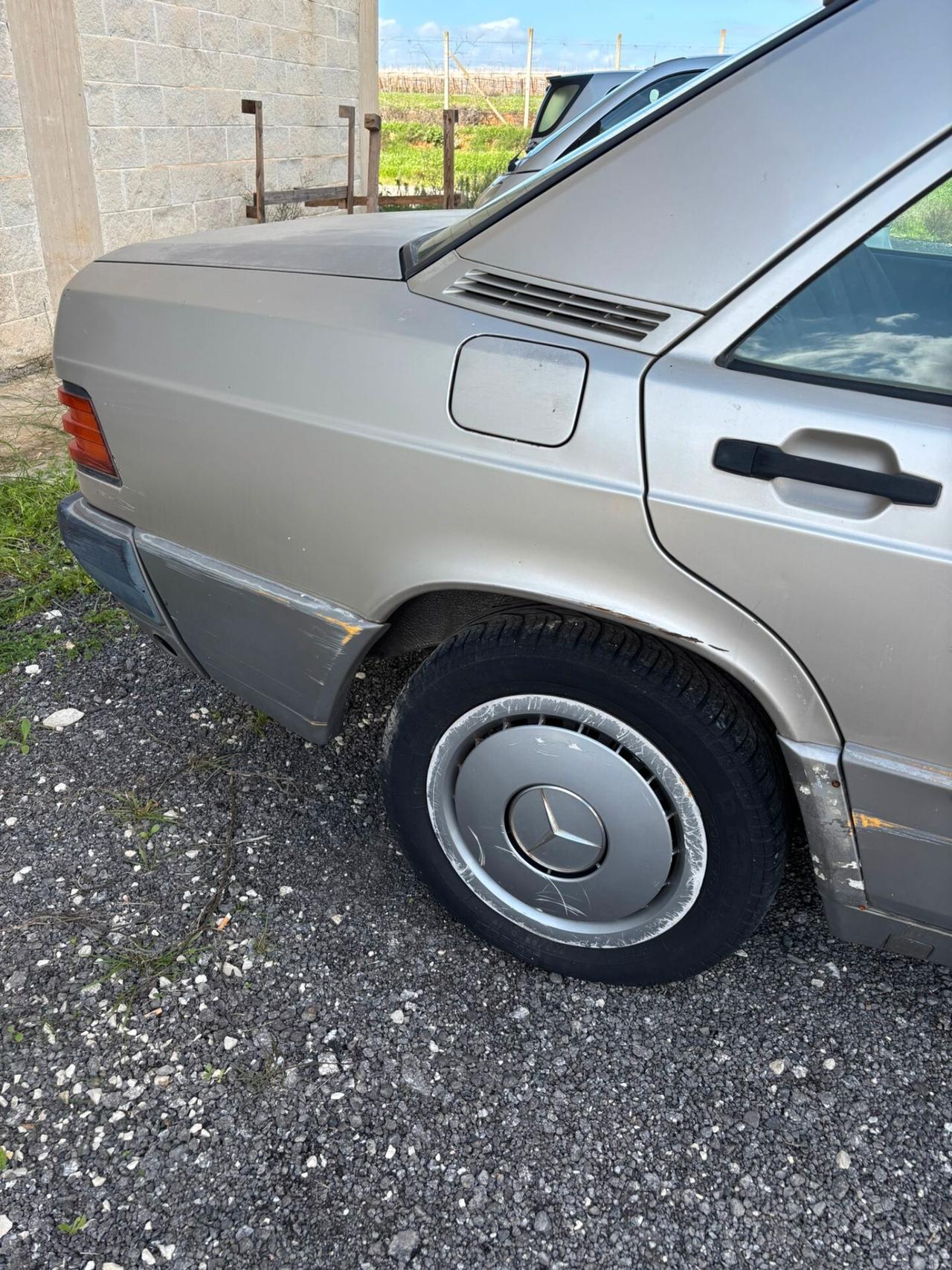 Mercedes-benz 190 1.8 E