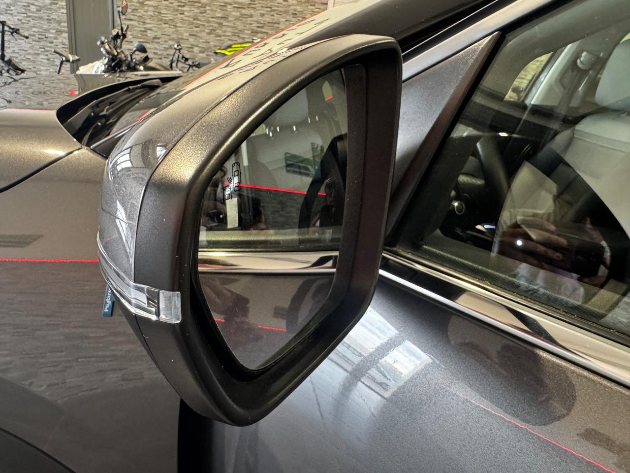 Citroen C5 Aircross Hybrid 225 E-EAT8 Shine