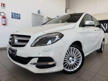 MERCEDES-BENZ B 200 c Sport //LED//NAVI//AUTOMATICA//