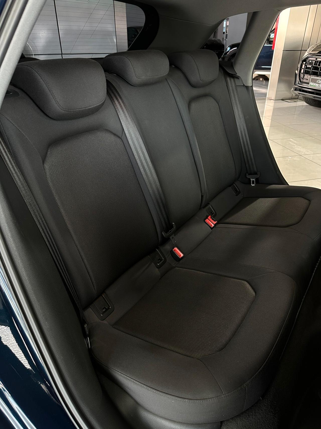 Audi A3 1.0 116cv TFSI NEOPATENTATI Navi Finanziabile