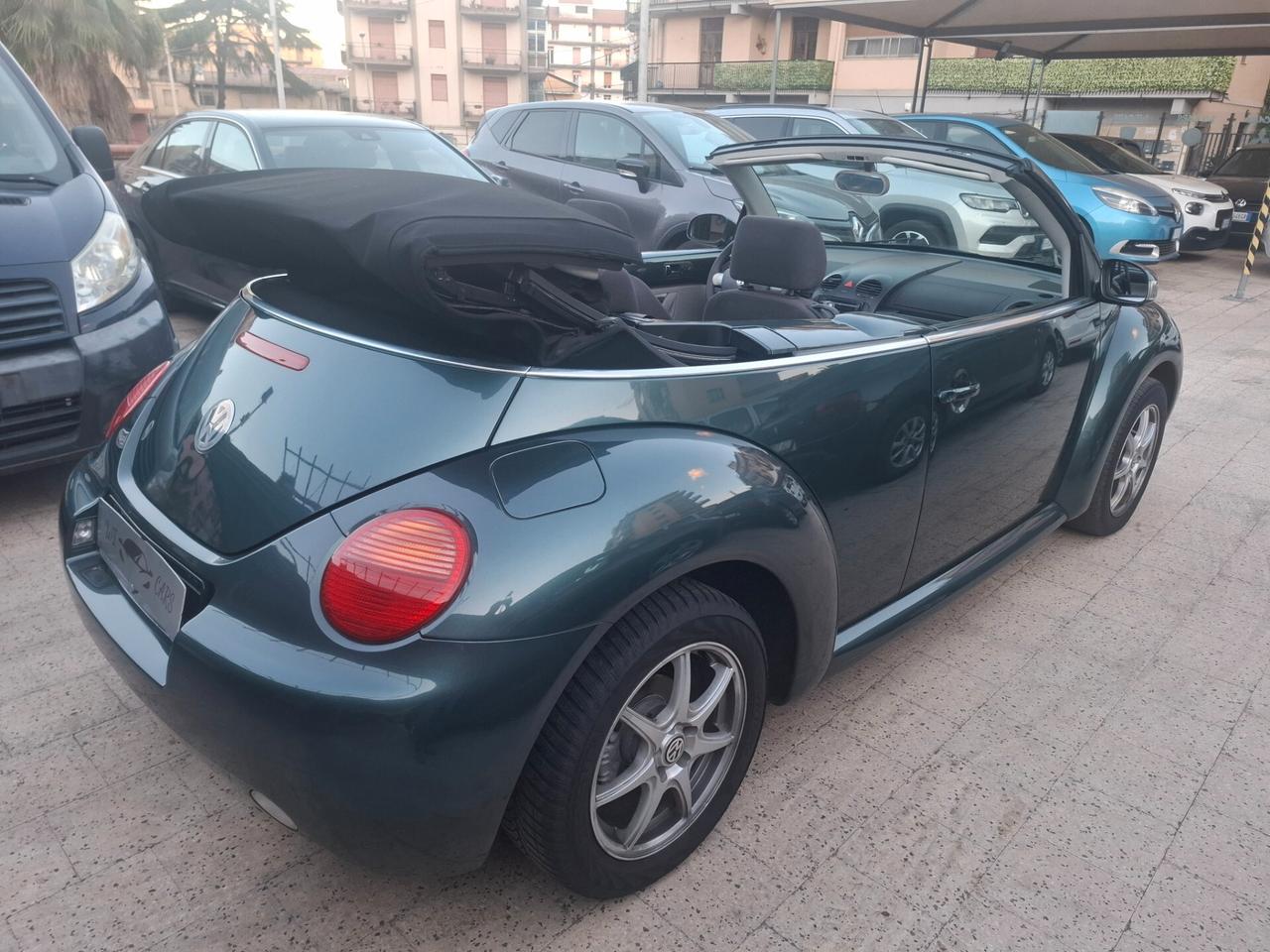 Volkswagen New Beetle 1.4 16V Cabrio