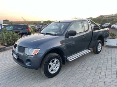Mitsubishi L200 2.5 DI-D/136CV Club Cab Intense