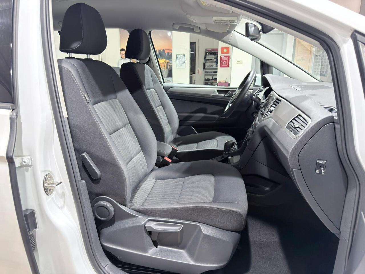 VW GOLF SPORTSVAN 1.6TDI 110cv DSG 115.000km 2015