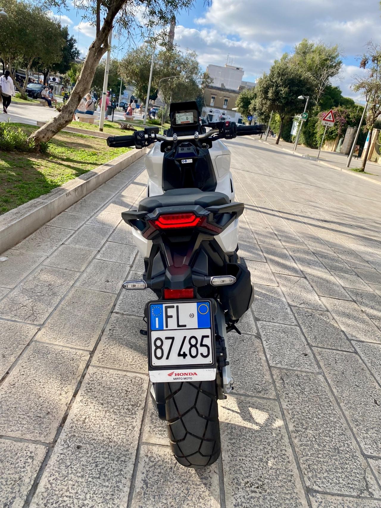 Honda X-ADV 750