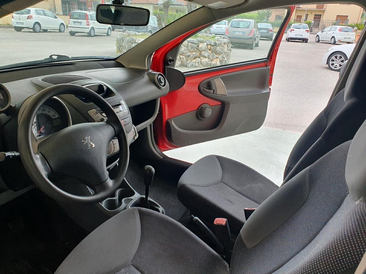 Peugeot 107 1.0 BENZ. - 2008 - KM. 127.000 UNIPRO