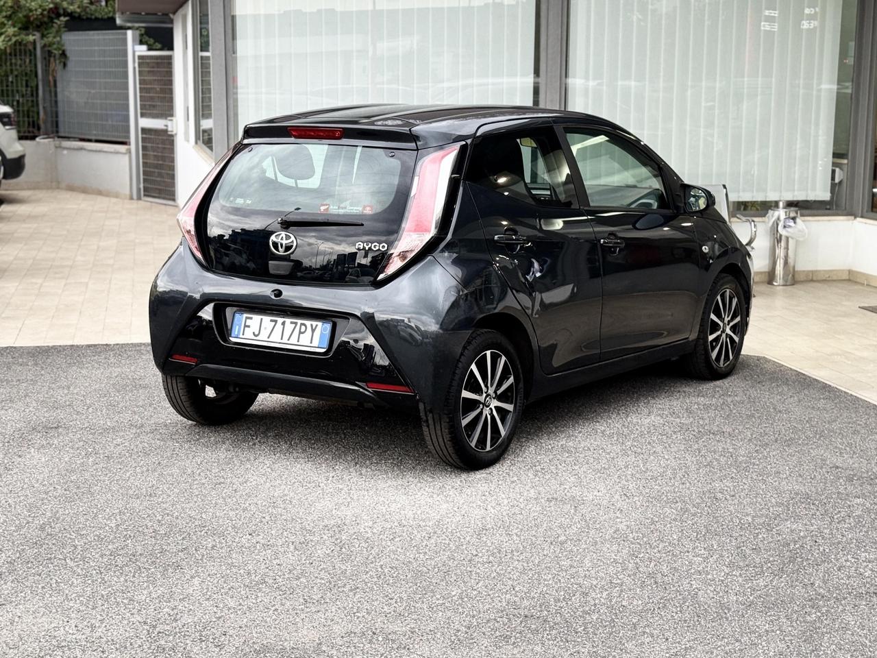 Toyota Aygo 1.0 69CV E6 Neo Automatica - 2017