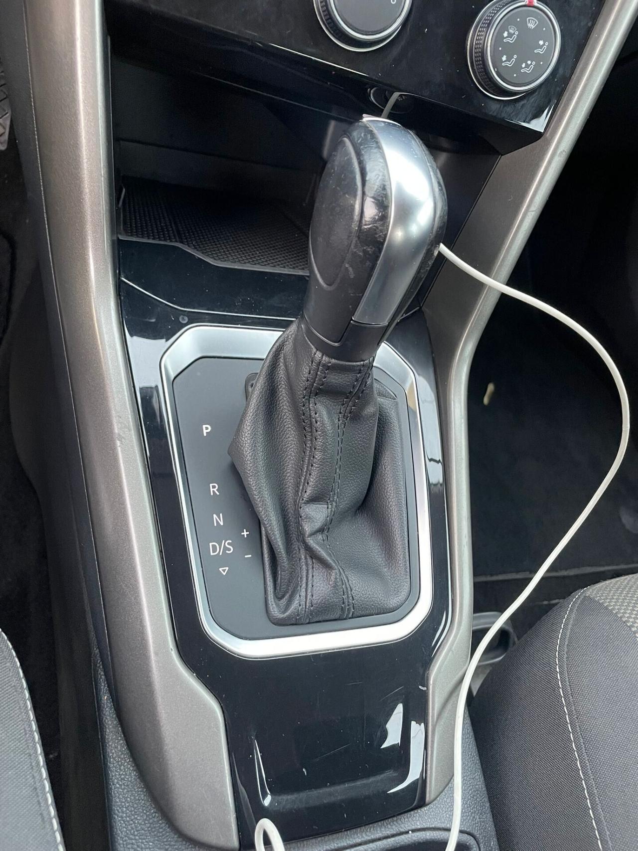 VOLKSWAGEN T-ROC 2.0TDI STYLE DSG 150cv