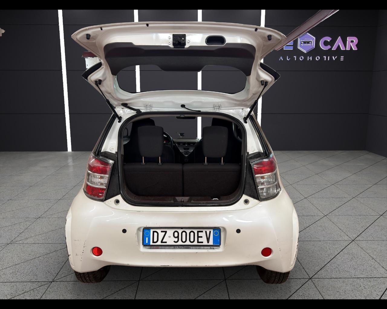 TOYOTA iQ - iQ 1.0 Multidrive