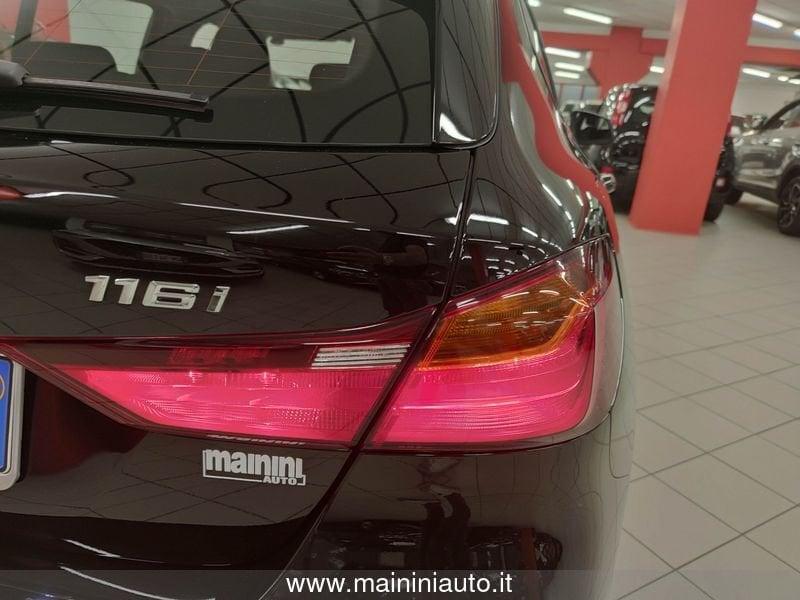 BMW Serie 1 116i 5p. Business Advantage + Car Play